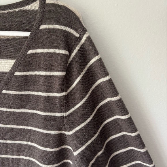 Smartwool Brown Cream Multi Striped V Neck Sweater Merino Wool - Picture 9 of 14